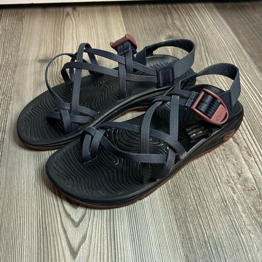 Chaco Women's Sandals - Black and Burgundy
